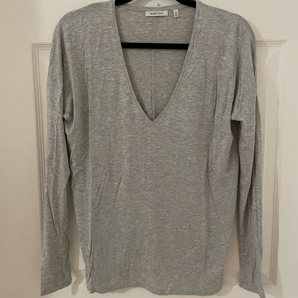 Babaton V-Neck Top